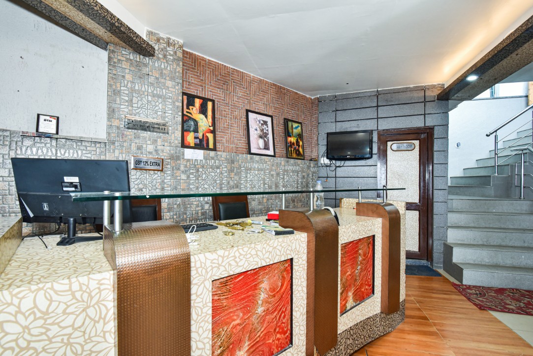 Hotel Hills Luxury interior
