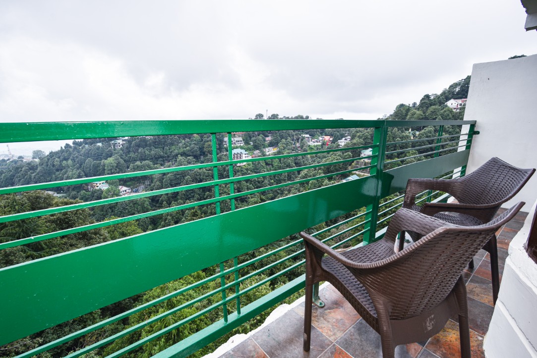 Super Deluxe Room View 9